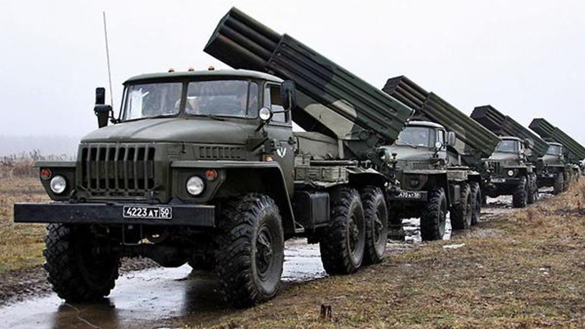 Через неконтролируемый участок границы в Украину продолжает попадать российское вооружение, - разведка