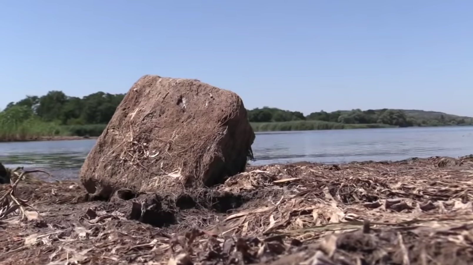 Водоемы Донбасса пересыхают из-за уничтоженных боевиками шахт
