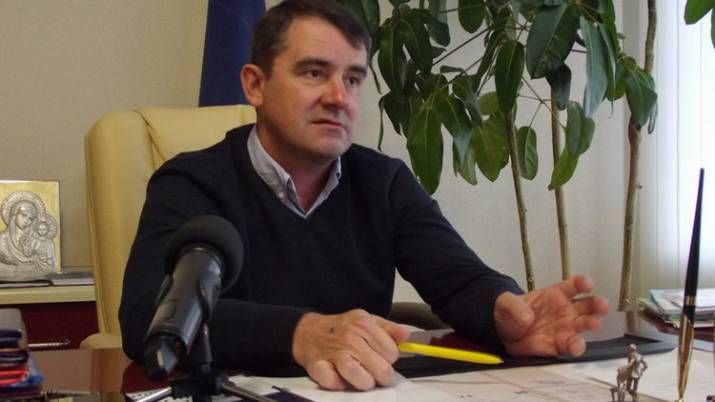 Славянского мэра госпитализируют с двусторонней пневмонией: видео