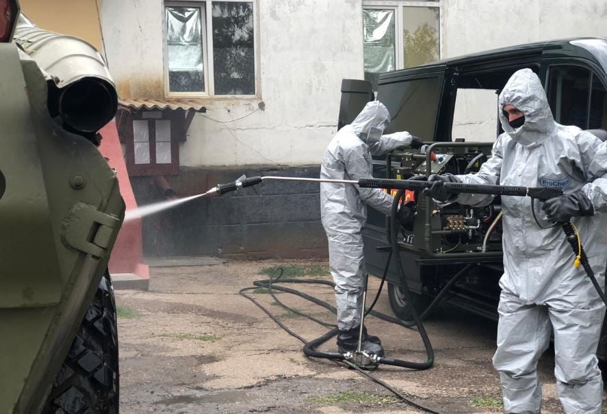 Пограничники Луганщины усиливают противоэпидемические меры: фото, видео