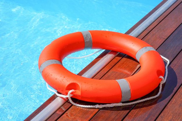 В Мариуполе во время купания в речке утонул 16-летний подросток