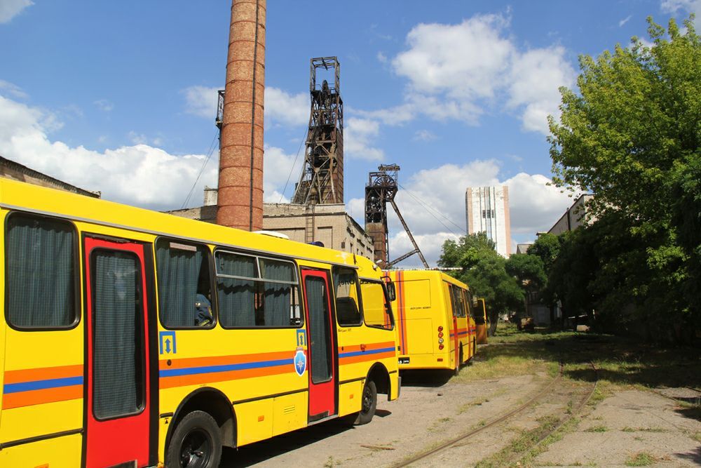 В Донецке до сих пор не могут потушить пожар на шахте "Калинина": как пытаются локализовать