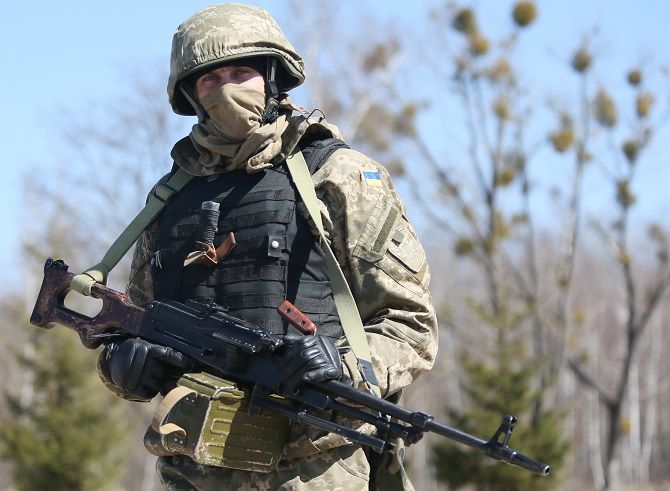 Сутки в ООС: боевики применили оружие возле Новозвановки и Марьинки