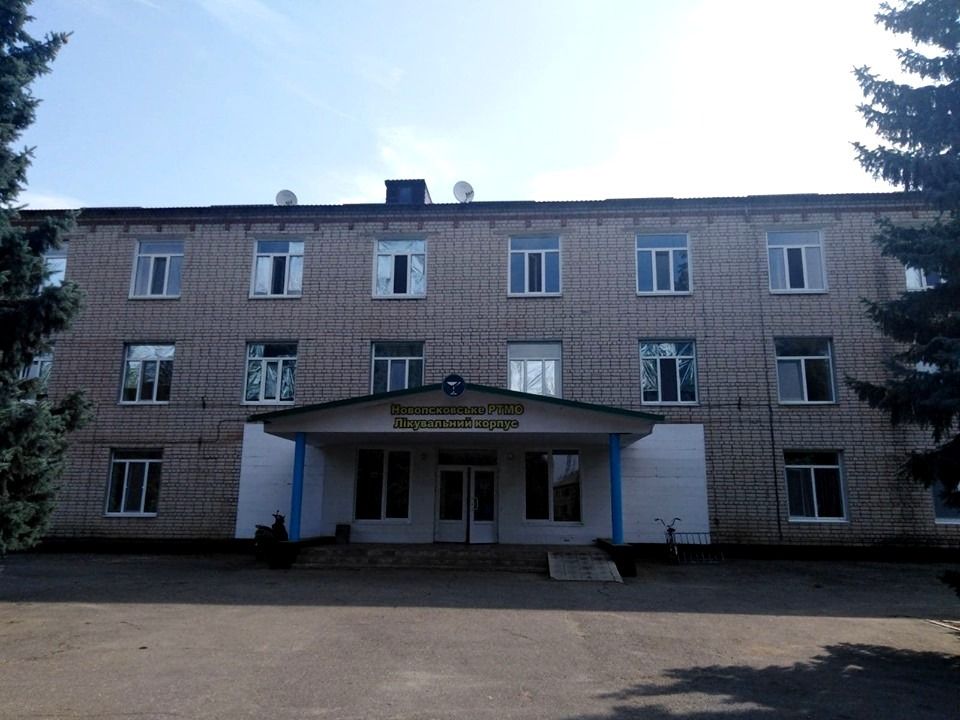 В Новопскове капитально ремонтируют больницу (фото)