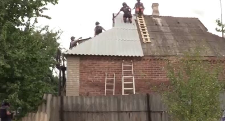 В районе ООС проводят восстановительные работы после артобстрелов: видео