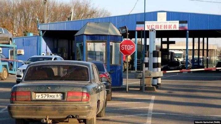 ОБСЕ зафиксировала колонну грузовиков на неконтролируемом участке границы с Россией