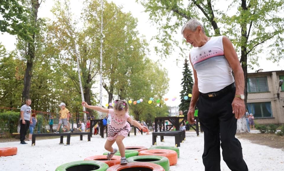 У Мірнограде з'явилася незвичайна територія для дитячого спорту: фото