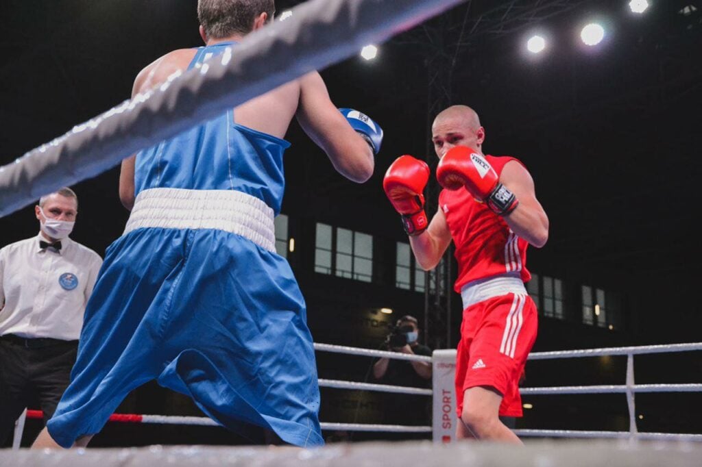 В Мариуполе прошли соревновательные бои в рамках чемпионата Украины по боксу