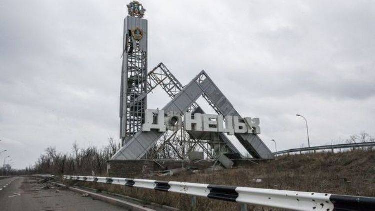 В оккупированном Донецке возникли проблемы с общественным транспортом: подробности