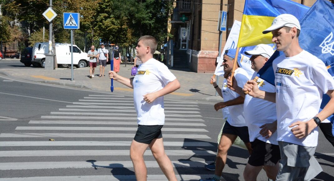 Маріупольські спортсмени подолають 1200 км в "Забігу заради миру"