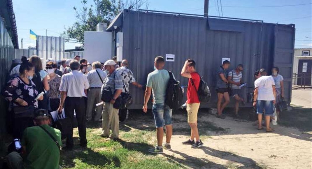 За полгода на КПВВ Донбасса умерли 5 человек, — правозащитники
