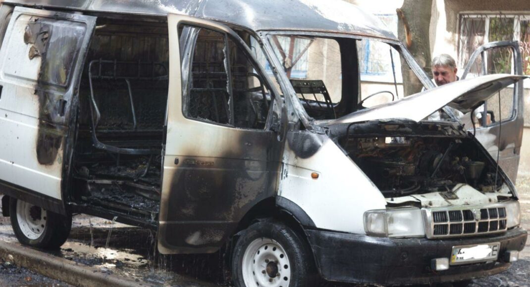 В Дружковке очевидцы показали возгорание автомобиля: видео