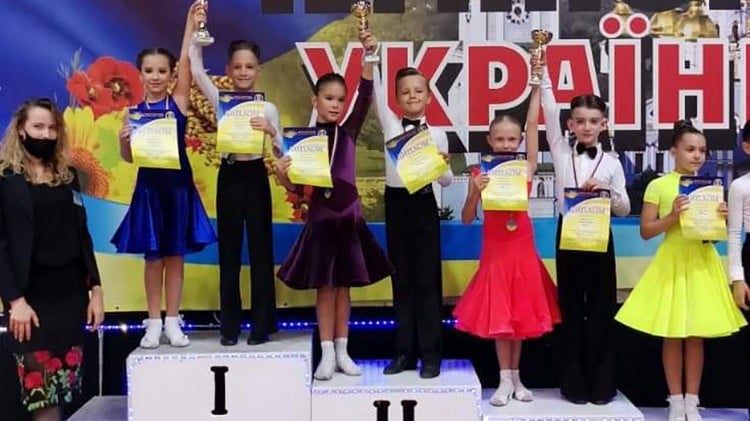 Юні танцюристи зі Слов'янська стали третіми на Чемпіонаті України