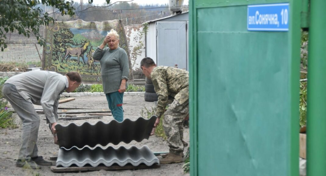 Правозащитники сообщили, куда можно обратиться пострадавшим от пожаров на Луганщине за получением помощи
