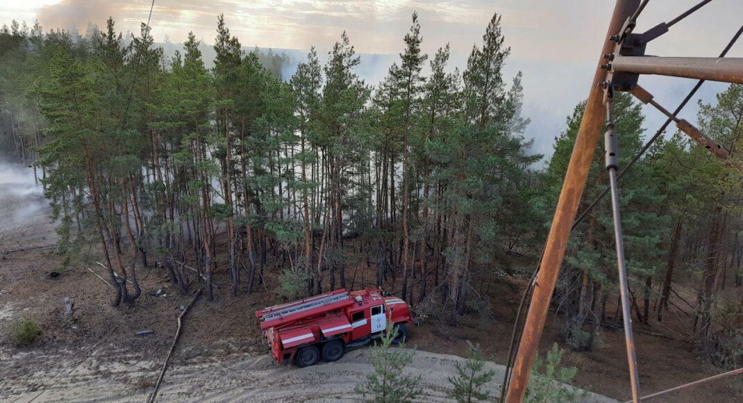 На Луганщині ліквідовано ще 4 вогнища виникнення пожеж: відео