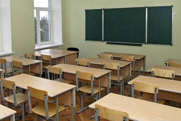 В северодонецких школах 1 октября отменили занятия