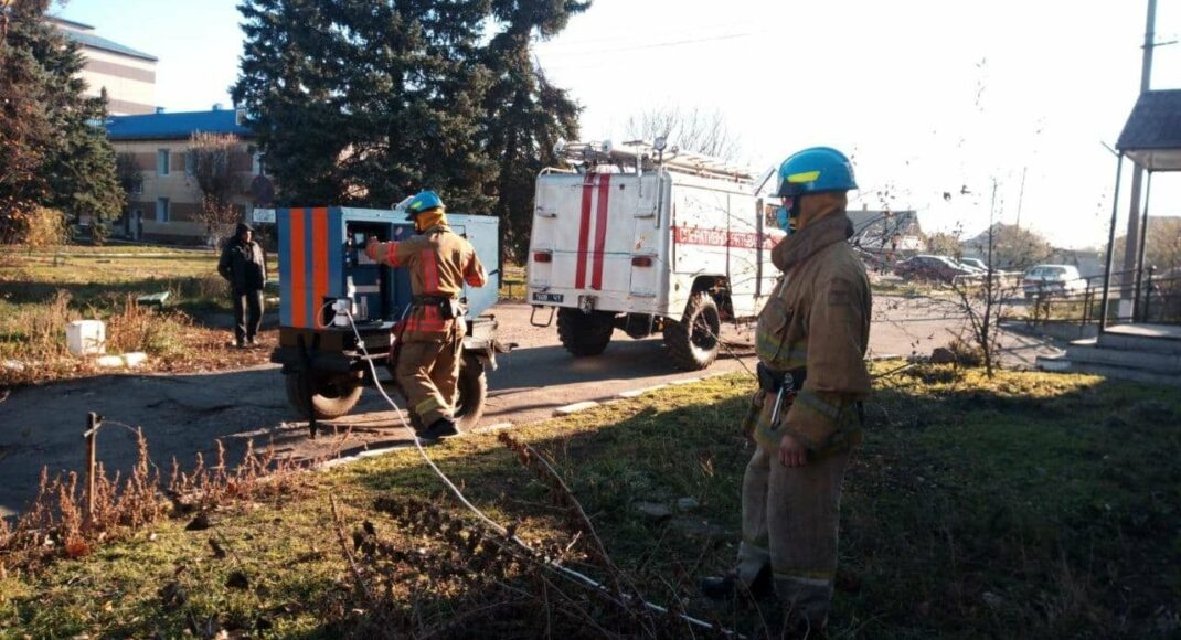 На Донетчине спасатели обеспечили хирургическое отделение больницы электричеством после внезапного отключения