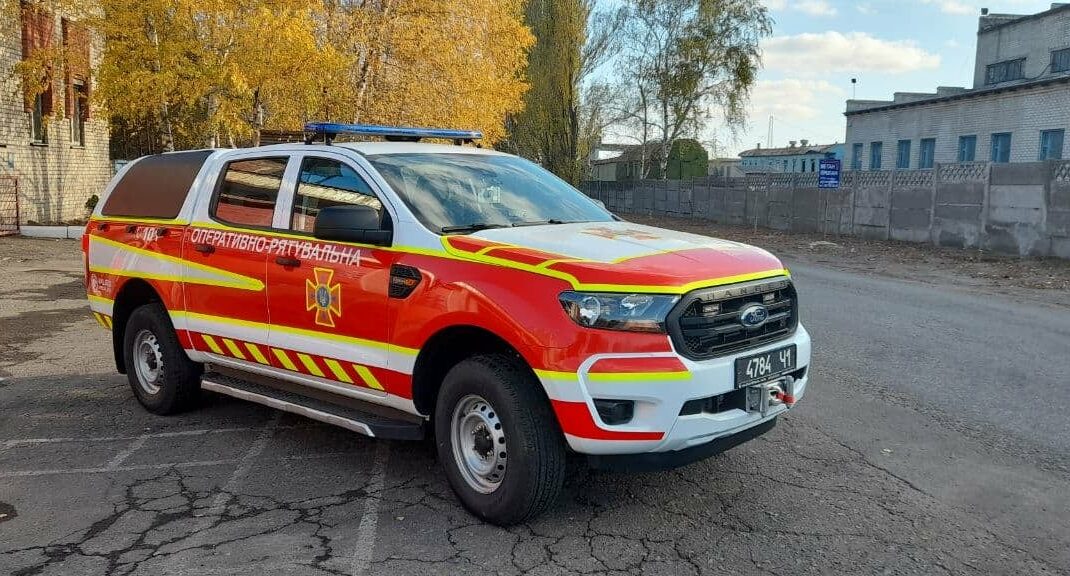 В Лимане пожарные получили новый специальный автомобиль: фото