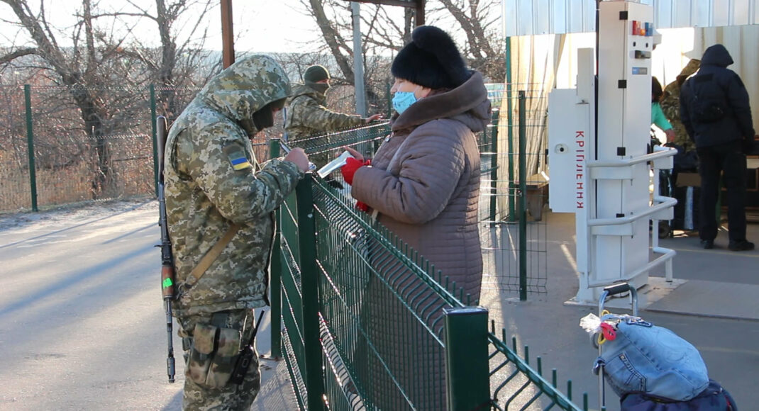 З початку пандемії зменшилася кількість перетинів лінії розмежування на Донбасі, - доповідь ООН