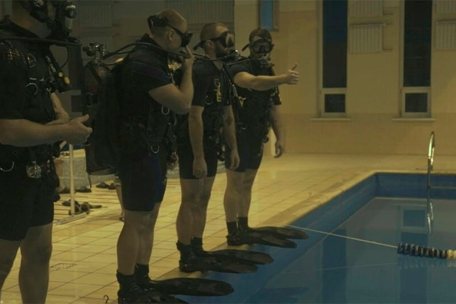 В ООС показали, как тренируются военные водолазы