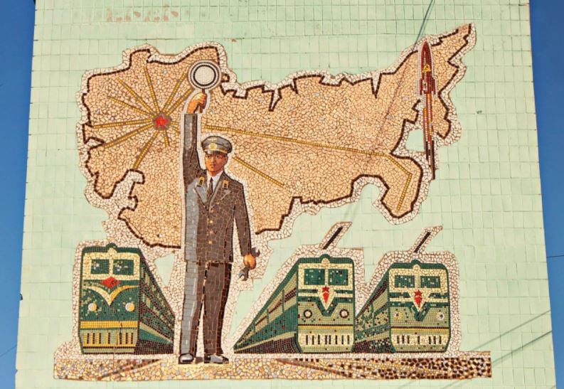 В Славянске карту СССР и серп с молотом уберут в 2021 году: что известно