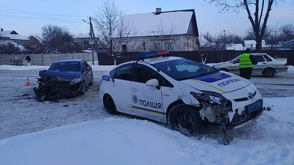 В Краматорске полицейская машина попала в ДТП