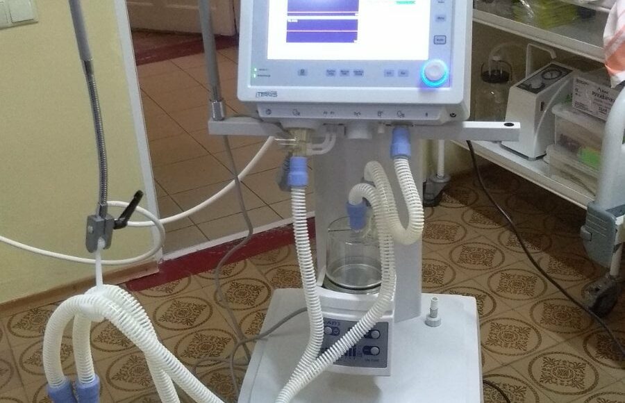 В Лимане больница получила новый аппарат ИВЛ: фото