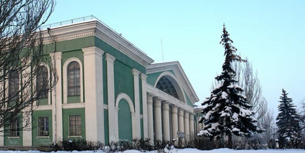 Палац культури для міста хіміків: архітектурна історія Сєвєродонецька