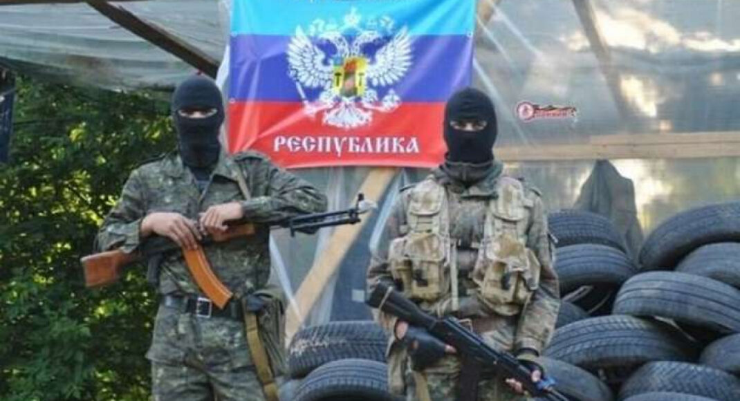 Оккупанты "лнр" усилили проверки украинцев на "границе" подконтрольной территории с рф