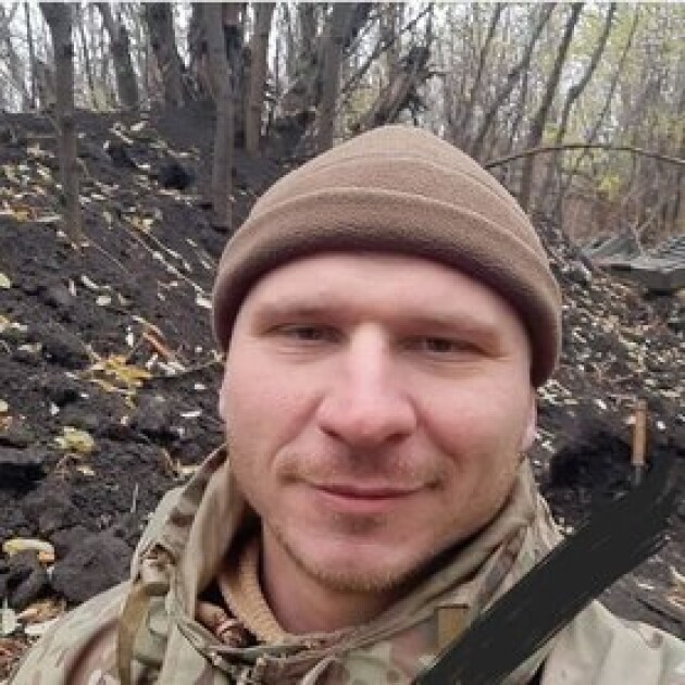 Военные сообщили имя бойца, погибшего на Донбассе от пулевого ранения