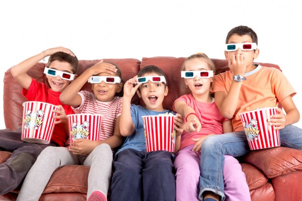 В Мариуполе 6 января откроют новогодний кинотеатр для детей