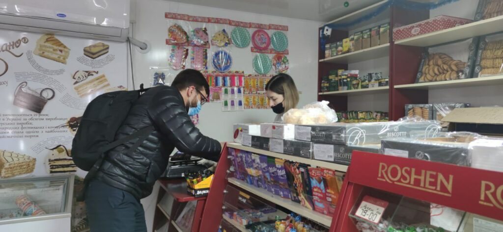 Переход на украинский: как справились магазины Славянска