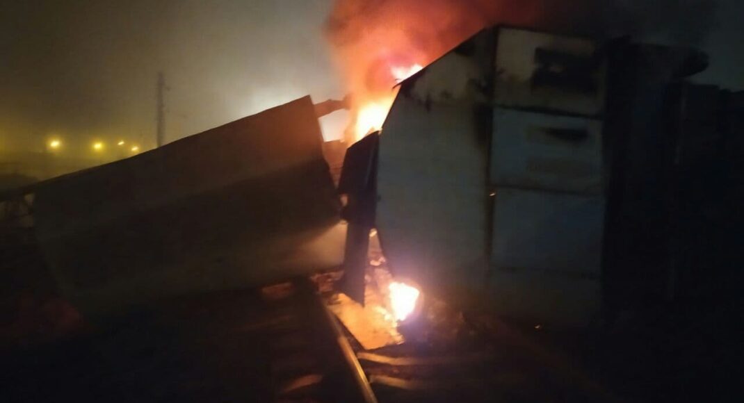 В Мариуполе на территории предприятия Азовсталь произошла авария с пожаром