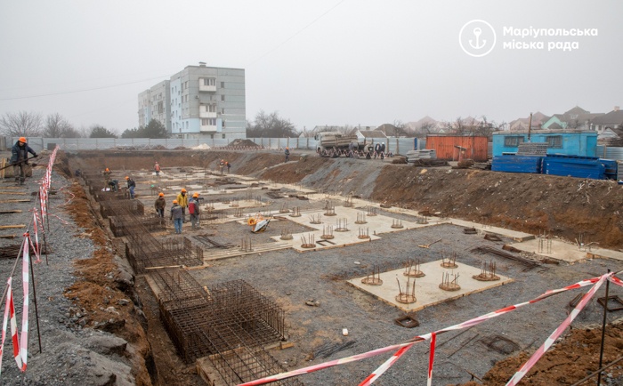 В Мариуполе строится многоквартирный дом в рамках программы доступного жилья