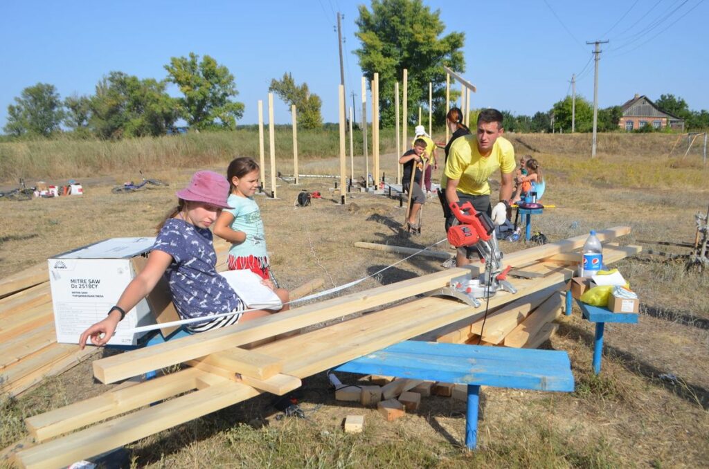 “БУР” знову збирає друзів на сході України. Які міста покращать у 2021 році?