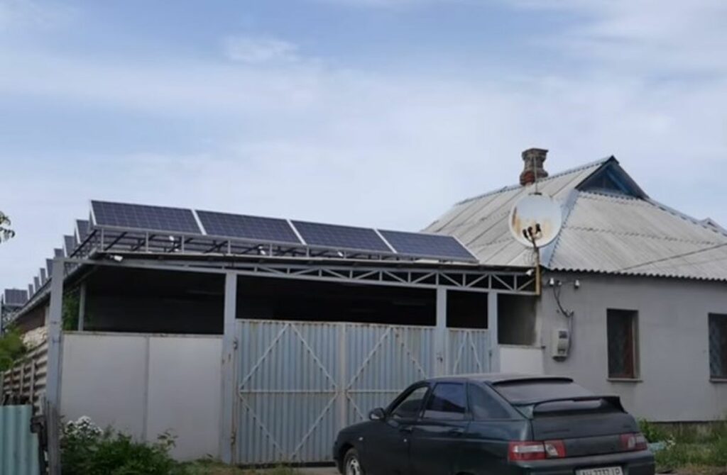 Солнечная станция в огороде. Выгодно ли использовать “зеленую” энергию в Славянске?
