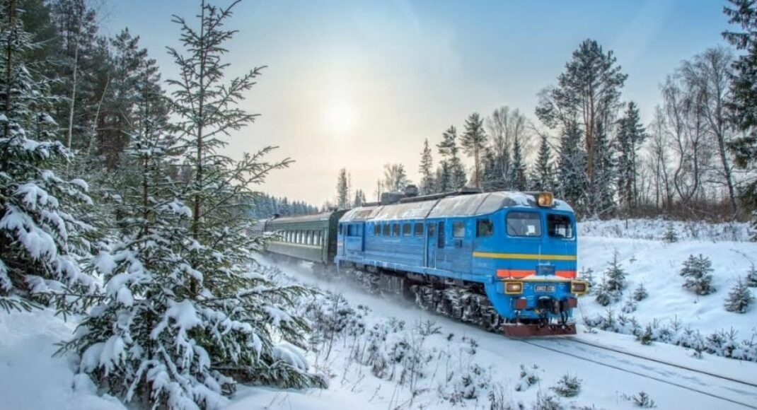 З 8 березня поїздка на вихідні дні в Карпати поїздом для жителів Донбасу скасовується: причина