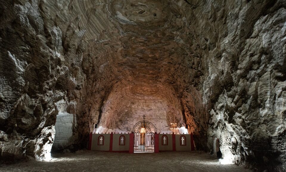 На Донеччині "Артемсіль" відкриє новий туристичний маршрут у підземних соляних шахтах