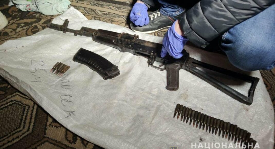 У Слов'янську стрільця, який напав на пункт прийому металобрухту з автоматом, підозрюють у співпраці з НЗФ