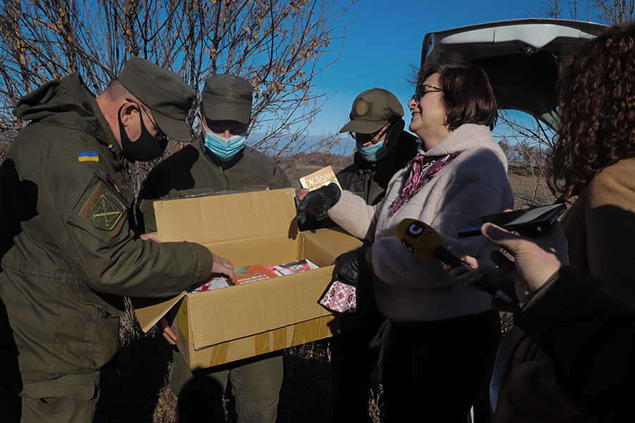 Буккроссинг для военных: как волонтерка из Славянска начала всеукраинскую акцию