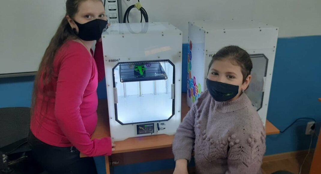 На Донеччині в Центрах STEM-освіти дітей вчать 3D-моделювання