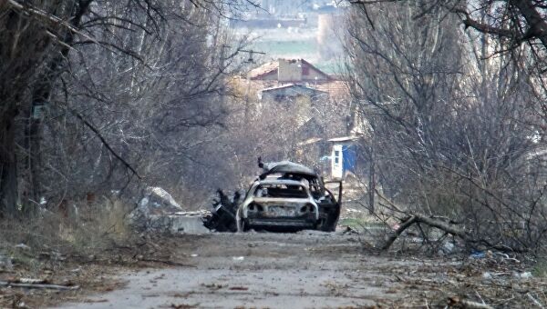 Бойовики "ДНР" відновили обстріл позицій ЗСУ біля Пісок (відео)