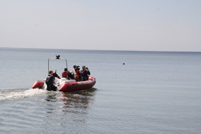 Маріупольські рятувальники регулярно патрулюють пляжі: відкрита навігація для маломірного аматорського флоту
