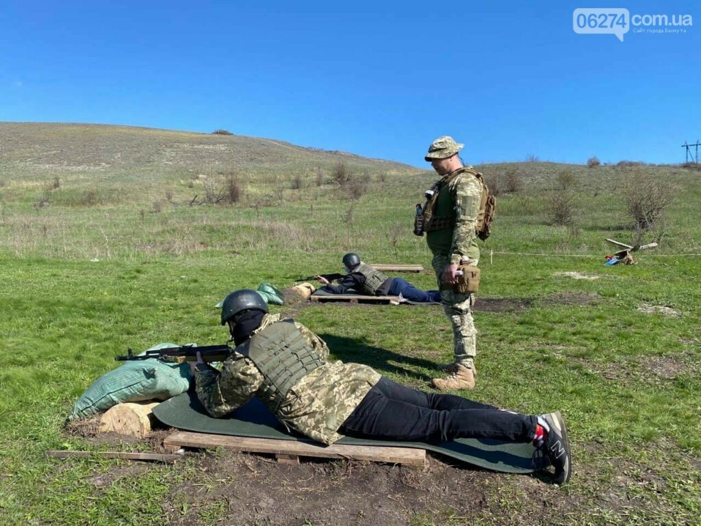 В Бахмутском районе военные провели стрелковый день