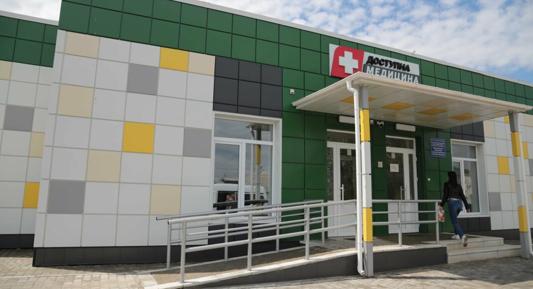 У Новопскові лікарі почали працювати в новій амбулаторії (відео)