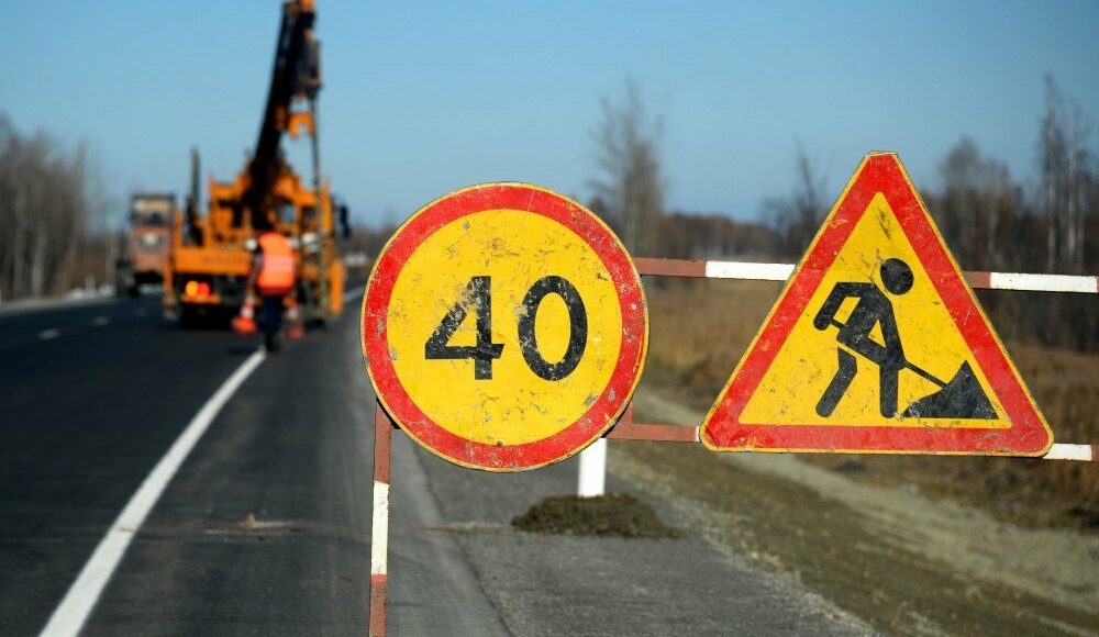 На Донеччині та Луганщині за 2 роки відремонтують 866 кілометрів доріг, - міністр інфраструктури