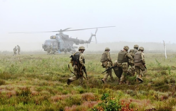 Бойовики обстріляли район поблизу Пісок: 1 український захисник поранений