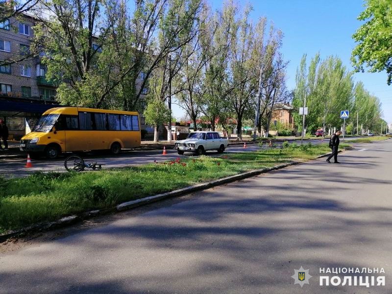 В Славянске ВАЗ сбил велосипедиста: пострадавший умер