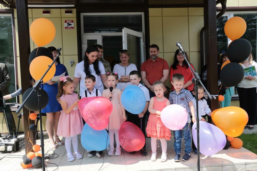 На Луганщине открыли еще две амбулатории в прифронтовых селах 