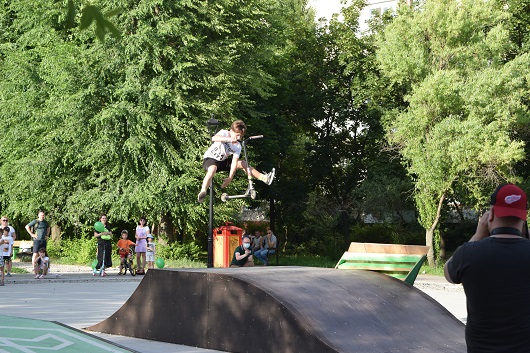 На честь Міжнародного дня скейтбордингу в Сєвєродонецьку провели StreetFest: фото